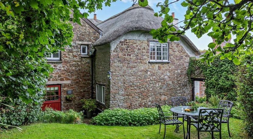 Photo of in Barnstaple 5mls N (93022)