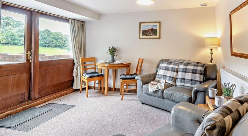 Photo of 1 Bed in Llanbedr