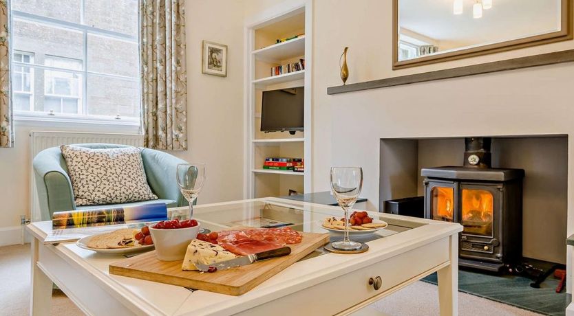 Photo of 2 Bed in Alyth