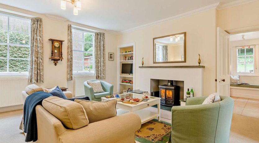 Photo of 2 Bed in Alyth