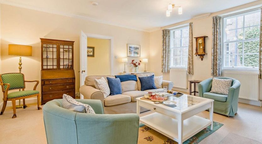 Photo of 2 Bed in Alyth