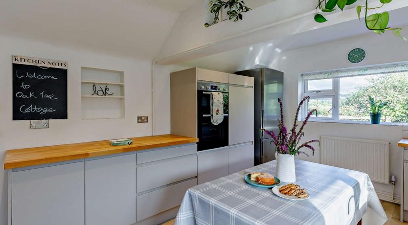 Photo of 3 Bed in Pershore