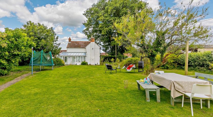 Photo of 3 Bed in Pershore