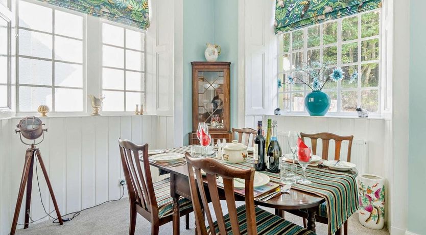 Photo of 2 Bed in Glenclova