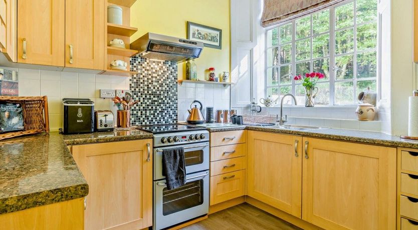 Photo of 2 Bed in Glenclova