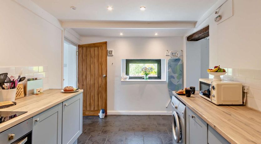 Photo of 2 Bed in Sandown