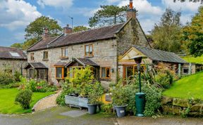 Photo of Cottage in Staffordshire