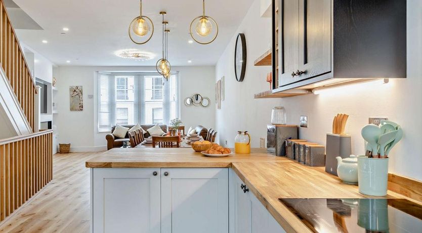 Photo of 3 Bed in Brixham