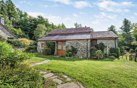 Photo of cottage-in-mid-wales-97