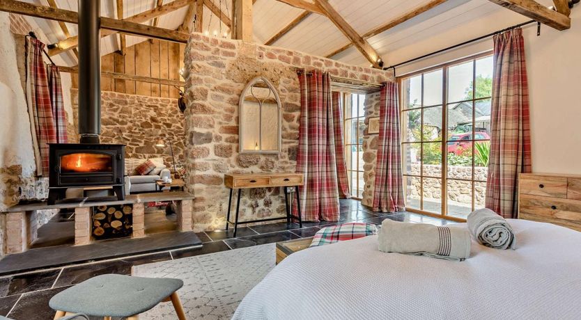 Photo of 1 Bed in Longdown