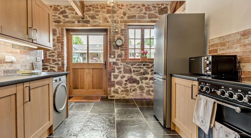 Photo of 1 Bed in Longdown