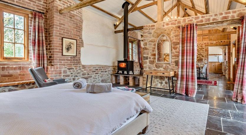 Photo of 1 Bed in Longdown