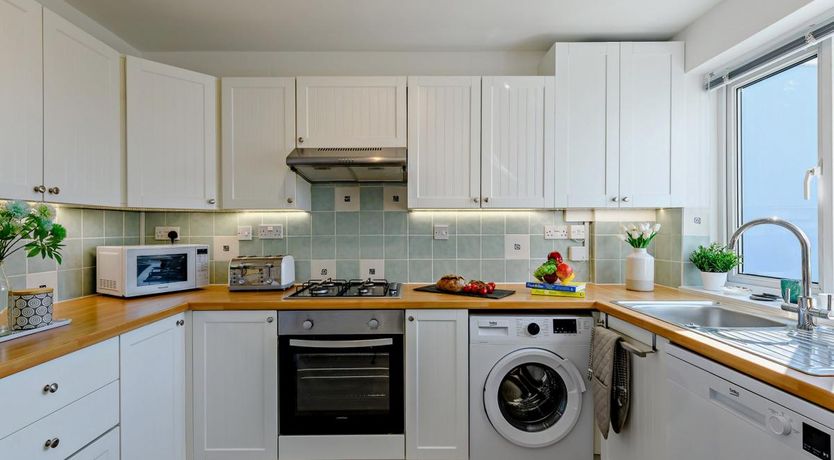 Photo of 3 Bed in Brixham