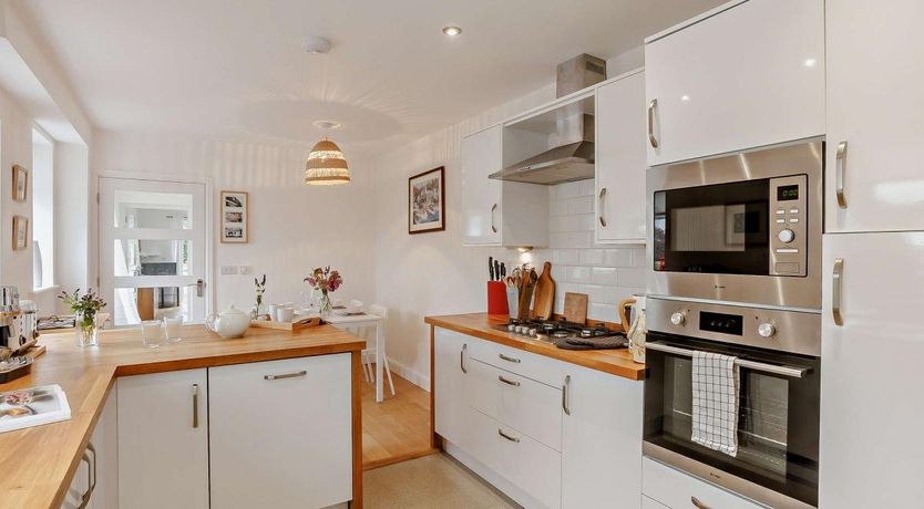 Photo of 3 Bed in Bideford