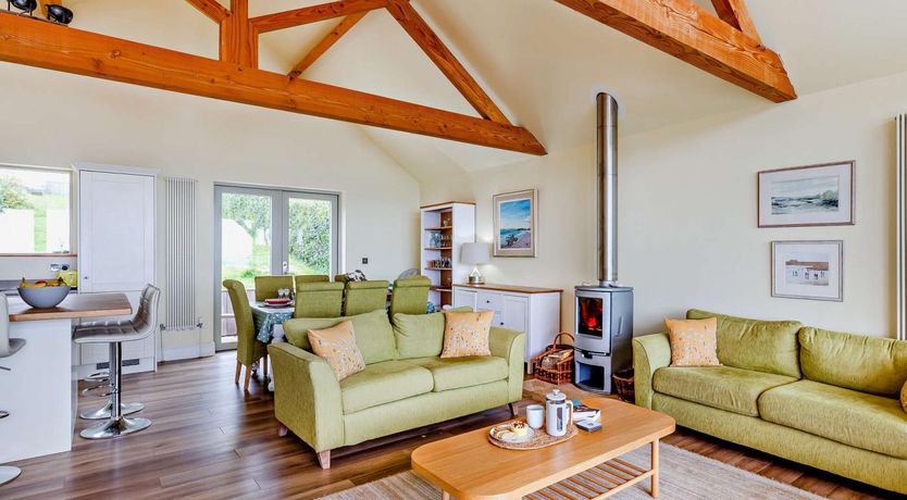 Photo of 4 Bed in Dorchester