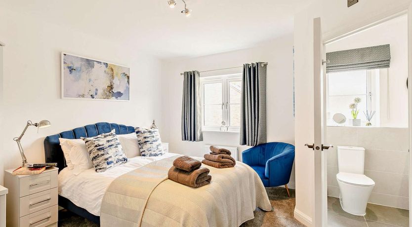 Photo of 3 Bed in Hope Valley