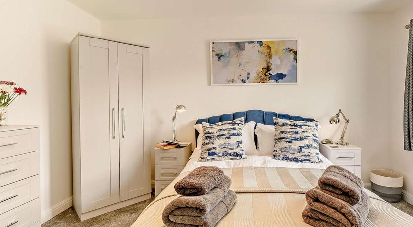 Photo of 3 Bed in Hope Valley