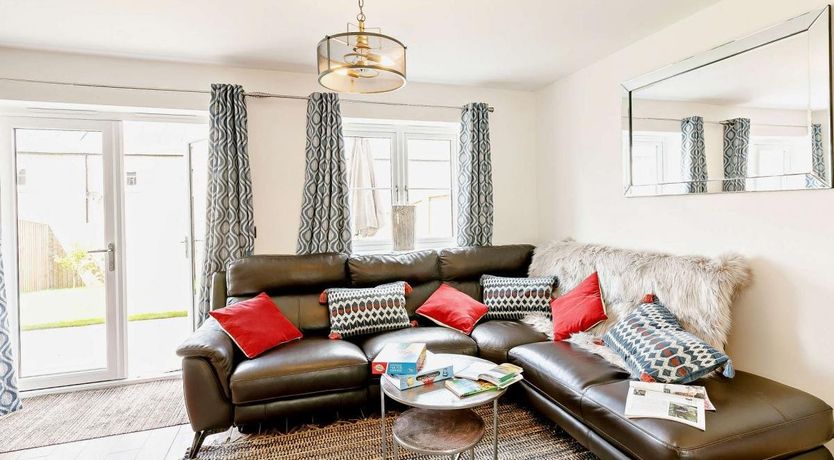 Photo of 3 Bed in Bradwell