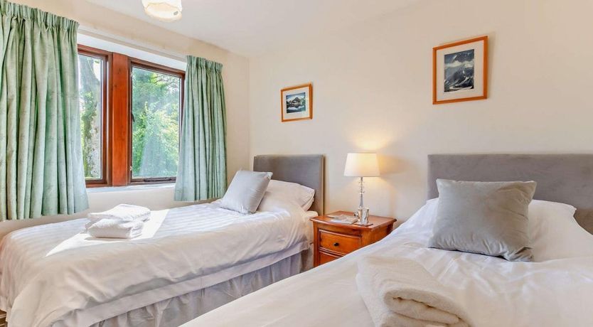 Photo of 2 Bed in Bell Busk