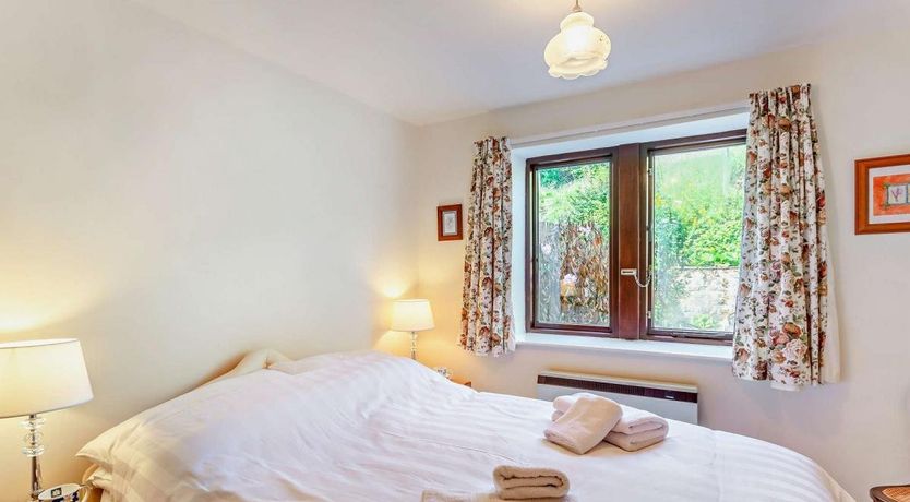 Photo of 2 Bed in Bell Busk