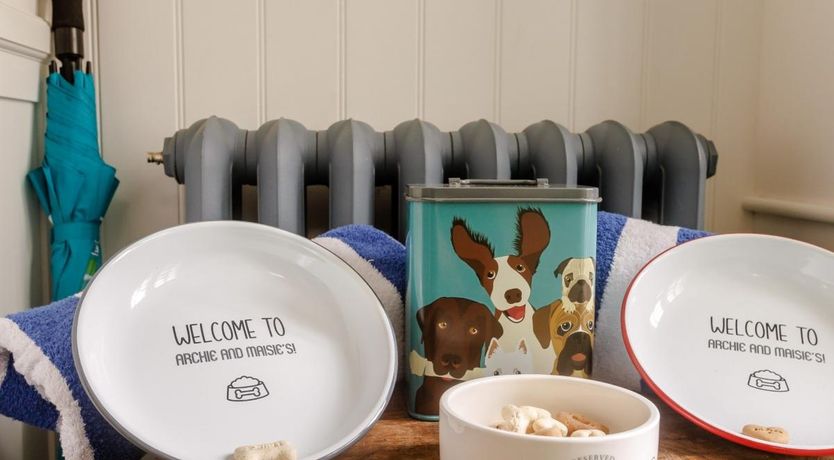 Photo of 4 Bed in Appledore