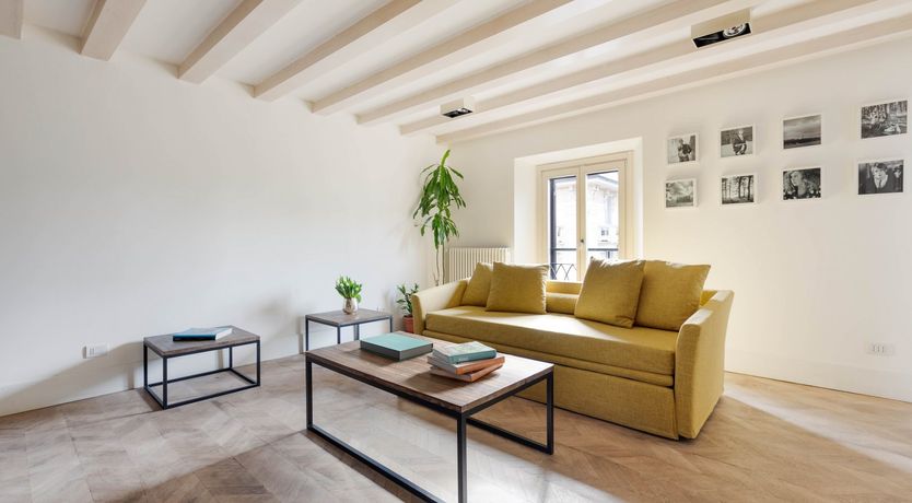 Photo of Dolce Vita Pad