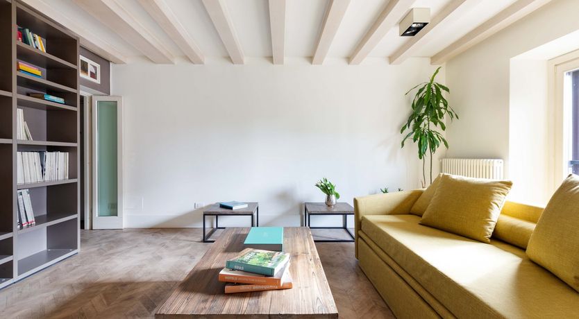 Photo of Dolce Vita Pad