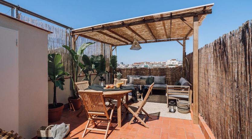 Photo of Barcelona Sun