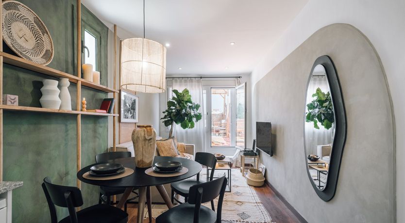 Photo of Barcelona Sun