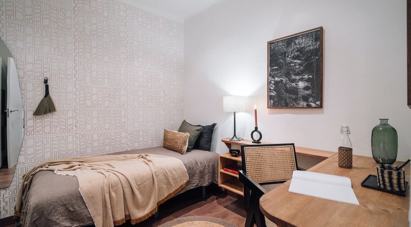 Photo of Barcelona Sun