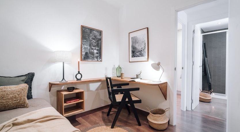 Photo of Barcelona Sun