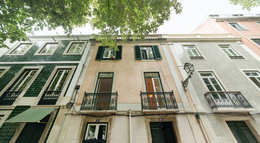 Photo of Pearl in the Sand