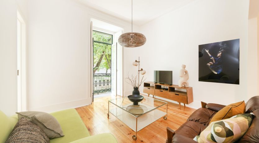 Photo of Pearl in the Sand