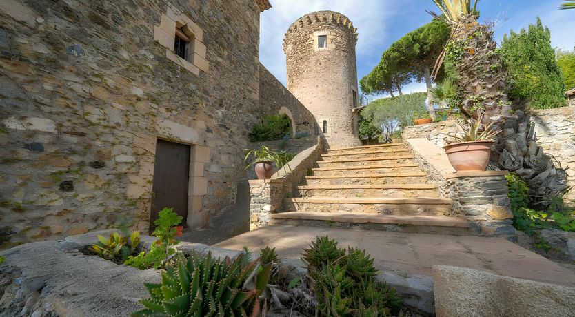 Photo of Casa Castle