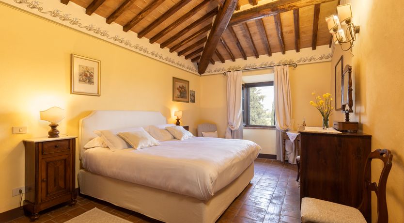 Photo of Titiro Toscano