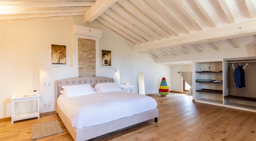 Photo of Titiro Toscano