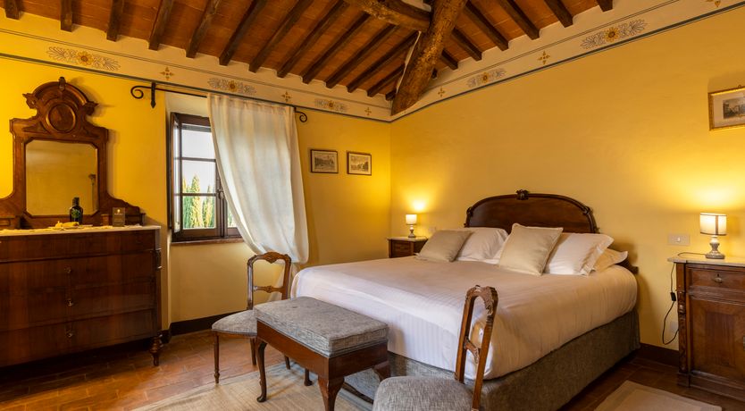 Photo of Titiro Toscano