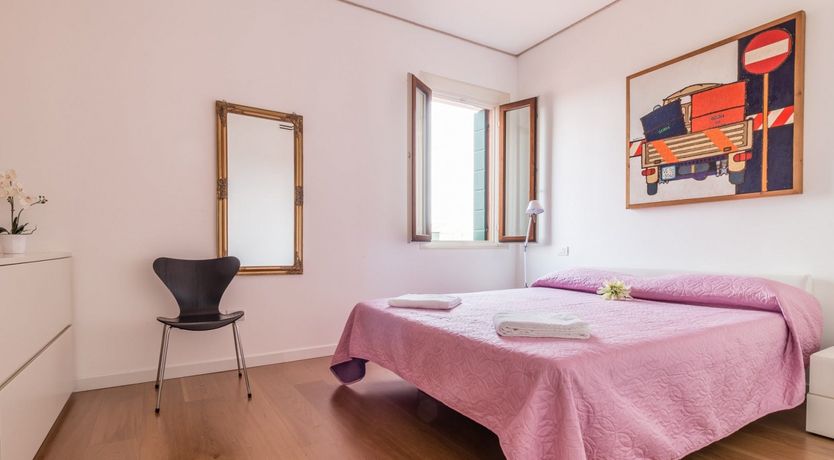 Photo of Blue Velvet Dreams