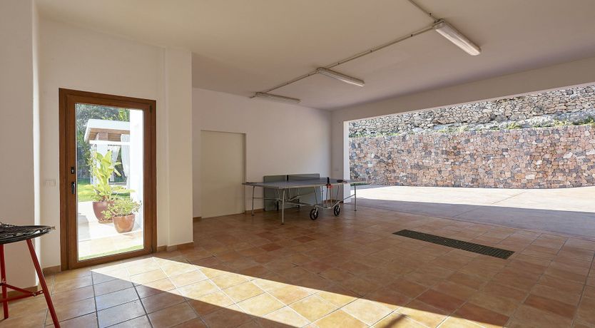 Photo of Island Essence