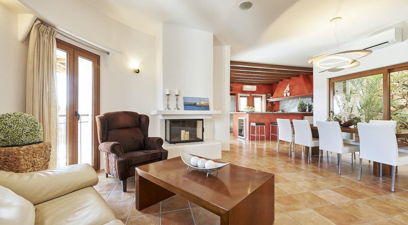 Photo of Island Essence