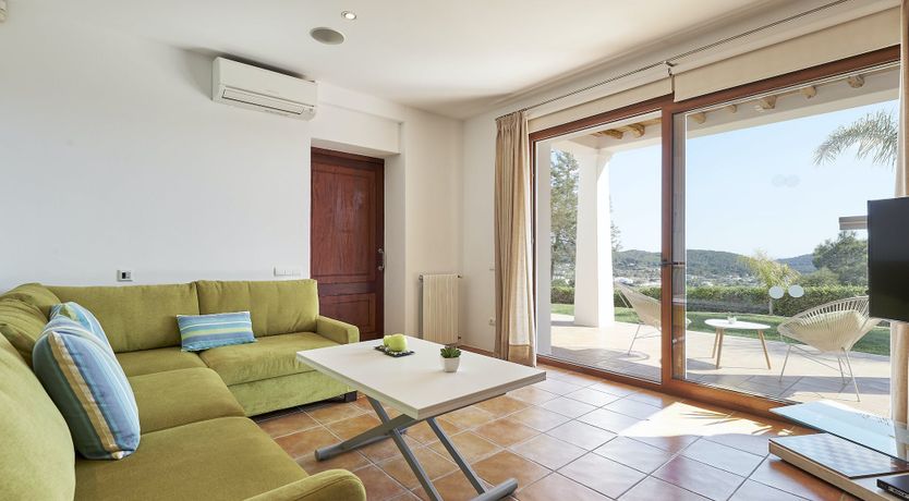 Photo of Island Essence