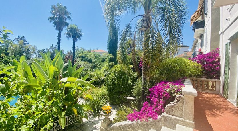 Photo of French Chardonnay