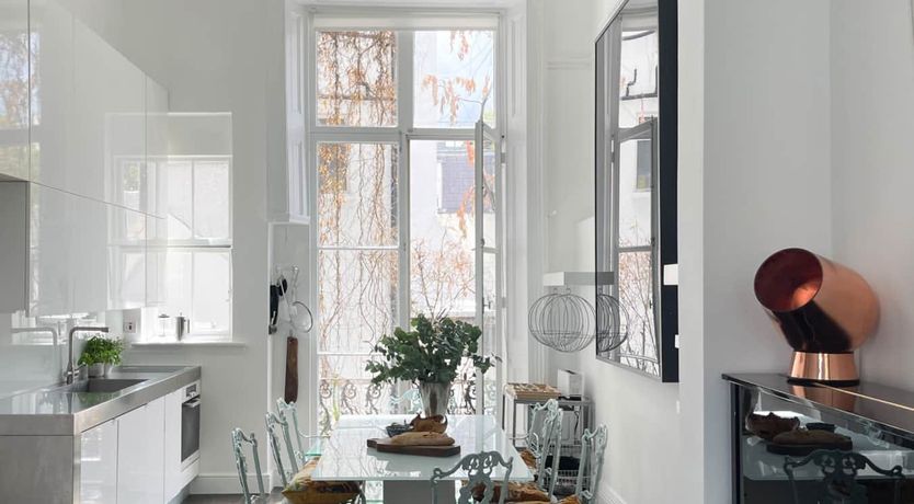 Photo of The Artist's Chalkboard