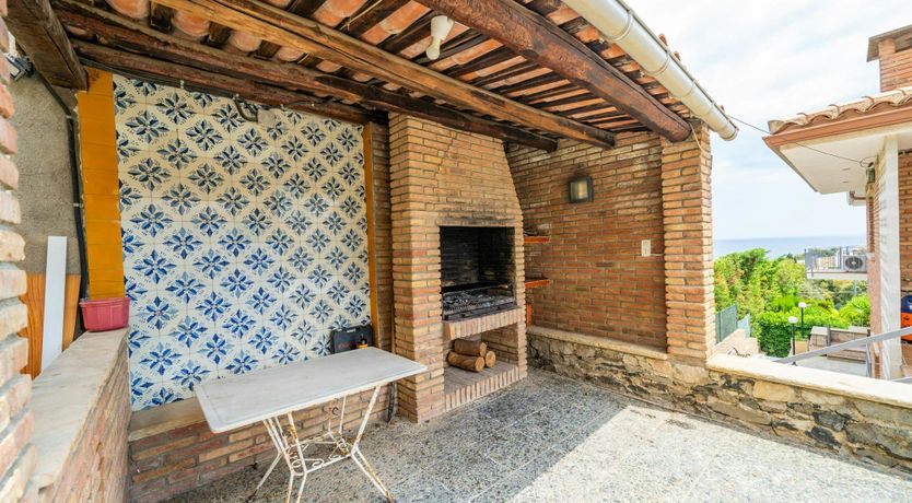 Photo of Luxury by the Sea