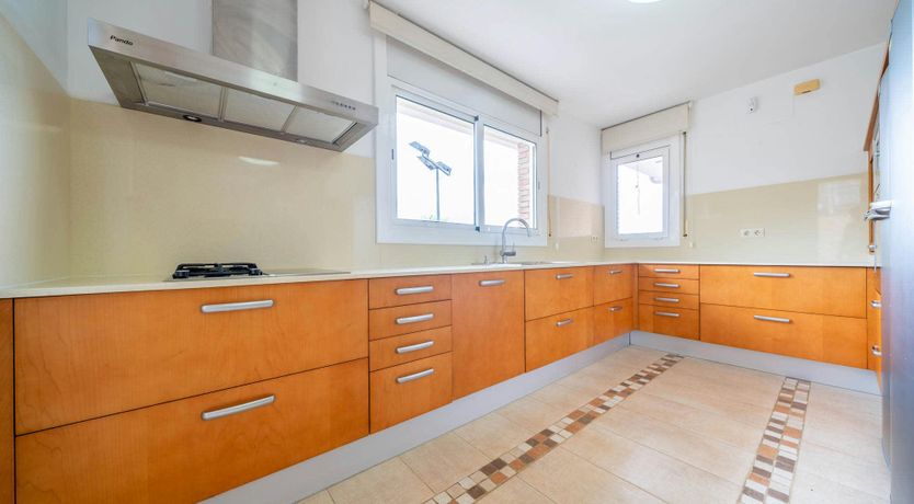 Photo of Luxury by the Sea