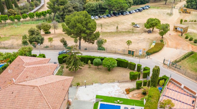 Photo of Luxury by the Sea