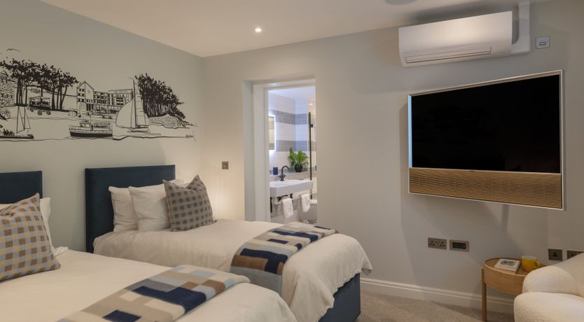 Photo of Sailor's Cove