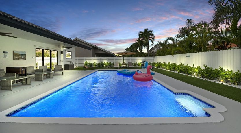 Photo of Love Is A Dream