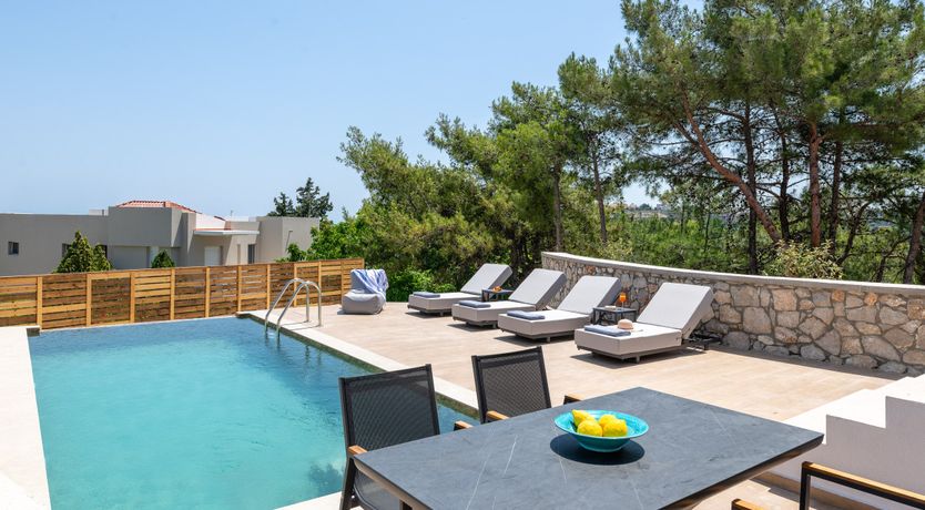 Photo of Seaesta Villas