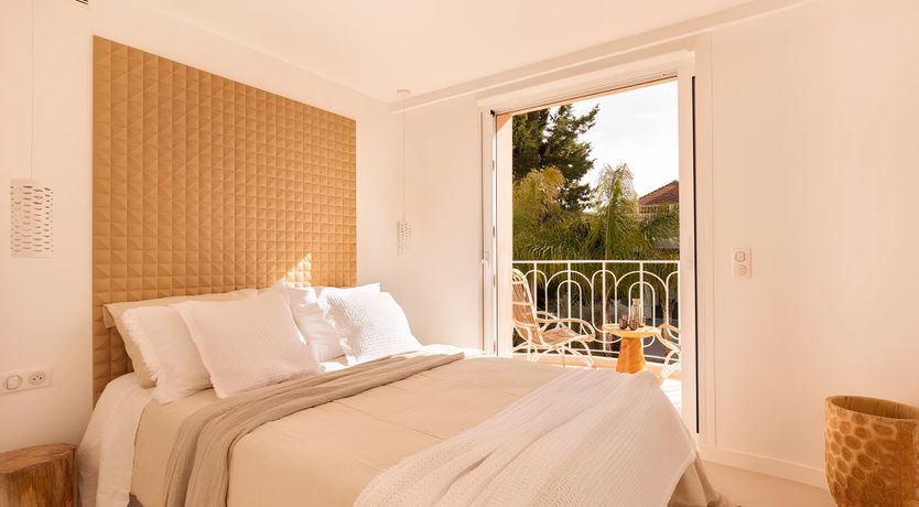 Photo of Boulevard Serenity